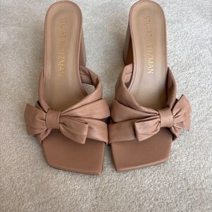 Stuart Weitzman Women's Brown Bow Mules